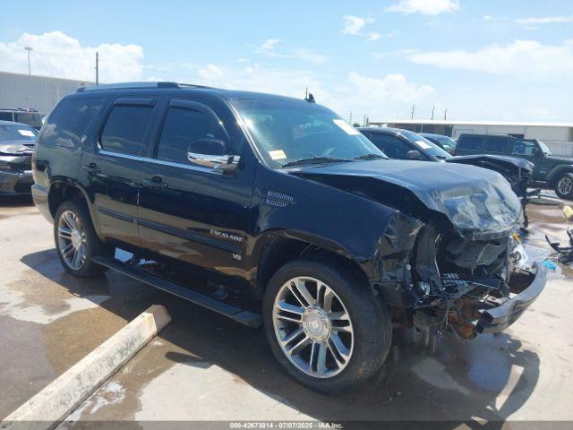  Salvage Cadillac Escalade