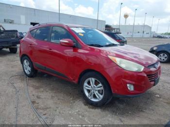  Salvage Hyundai TUCSON