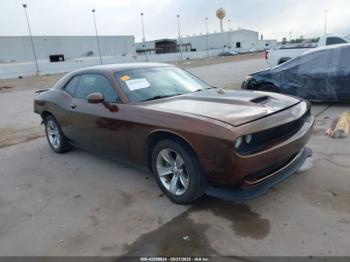  Salvage Dodge Challenger