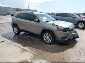  Salvage Jeep Cherokee