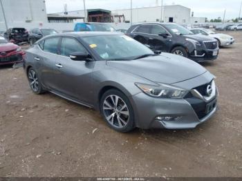  Salvage Nissan Maxima