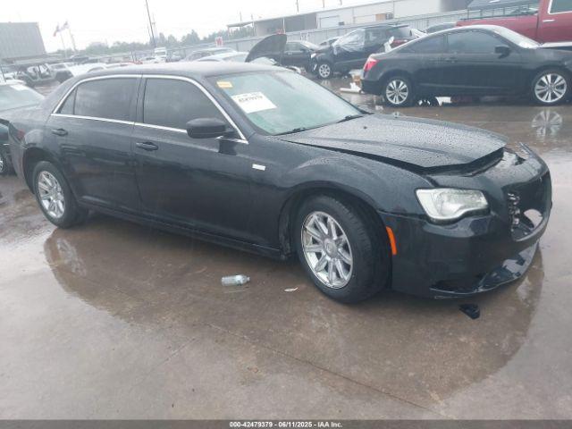  Salvage Chrysler 300