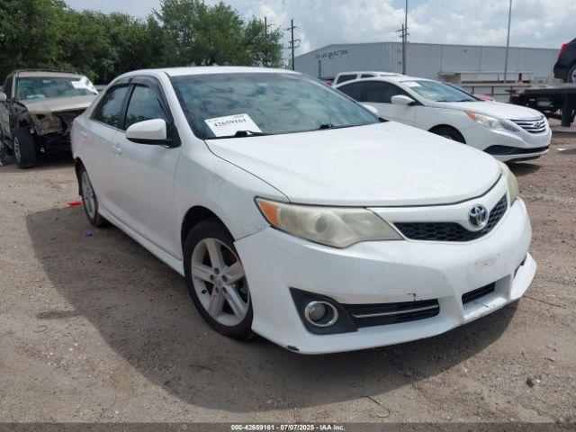  Salvage Toyota Camry