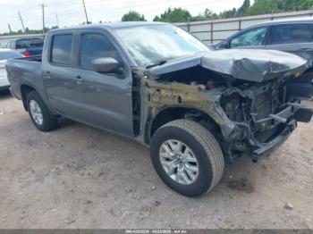  Salvage Nissan Frontier