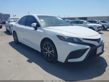  Salvage Toyota Camry