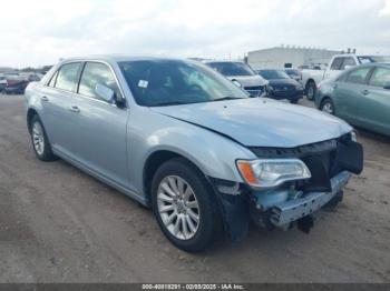  Salvage Chrysler 300