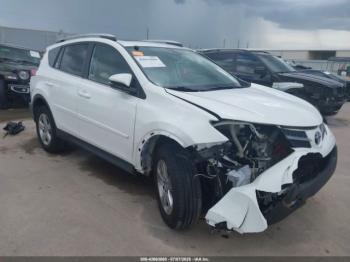  Salvage Toyota RAV4
