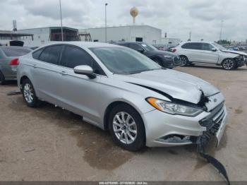  Salvage Ford Fusion