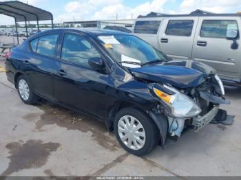  Salvage Nissan Versa