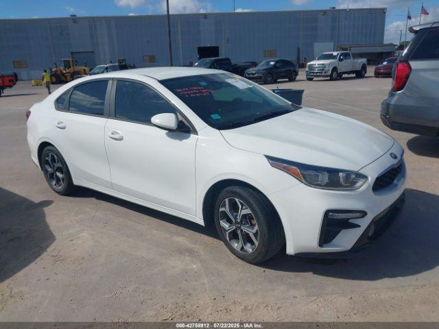  Salvage Kia Forte