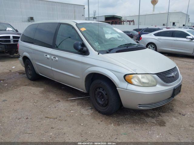  Salvage Chrysler Town & Country