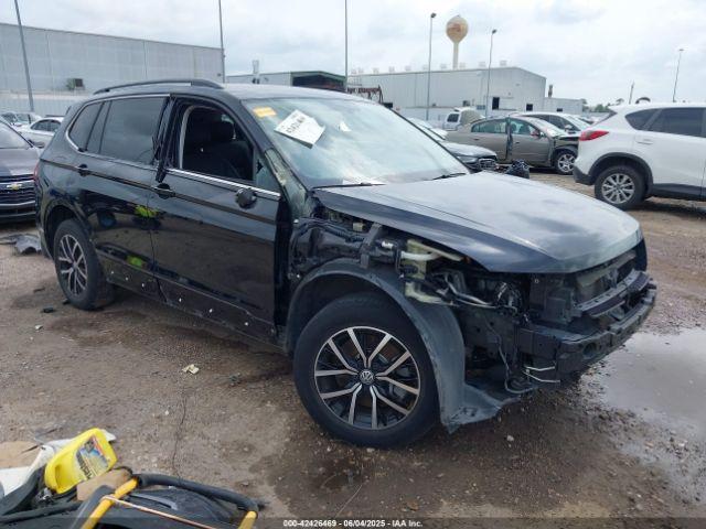  Salvage Volkswagen Tiguan
