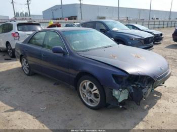  Salvage Lexus Es