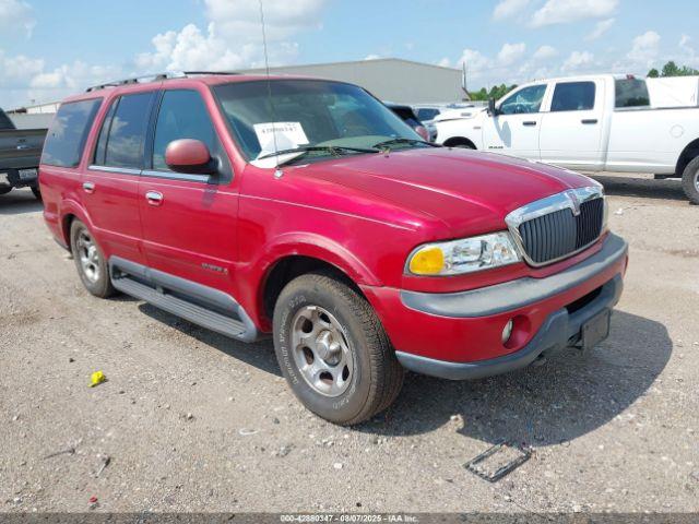  Salvage Lincoln Navigator