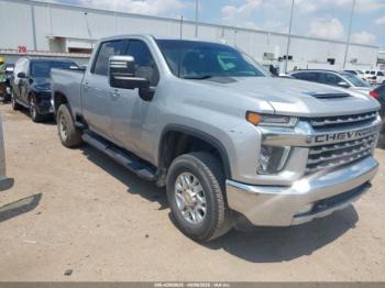  Salvage Chevrolet Silverado 2500