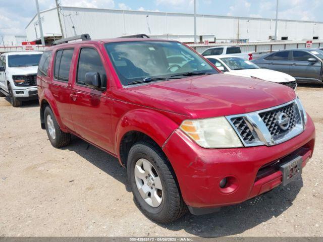  Salvage Nissan Pathfinder