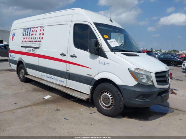  Salvage Mercedes-Benz Sprinter 2500