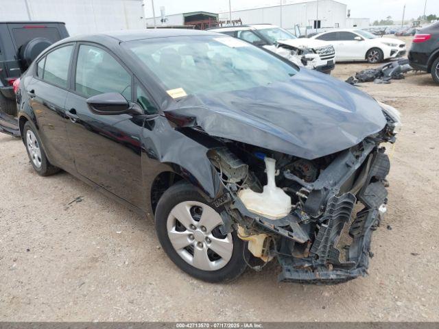  Salvage Kia Forte