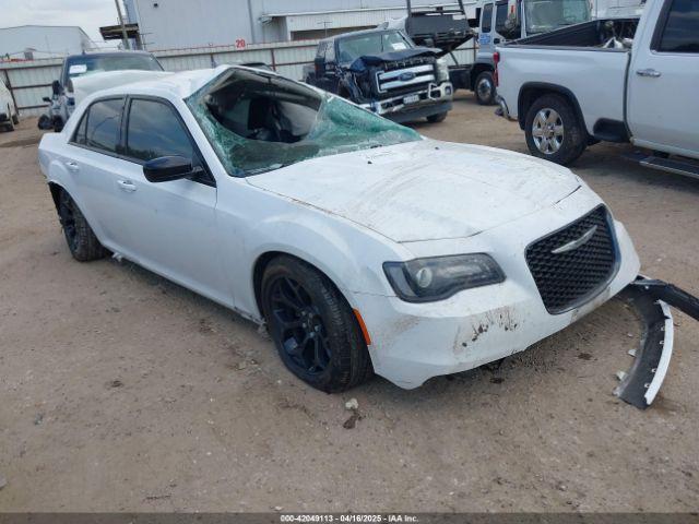  Salvage Chrysler 300