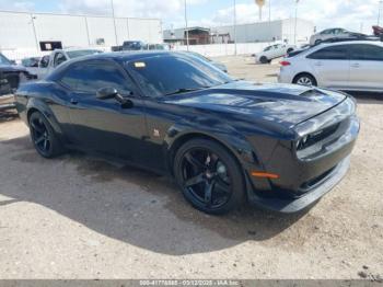  Salvage Dodge Challenger