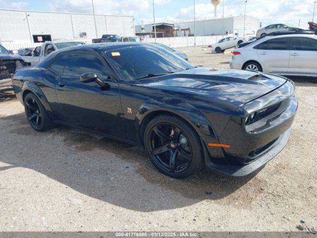  Salvage Dodge Challenger