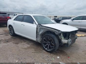  Salvage Chrysler 300