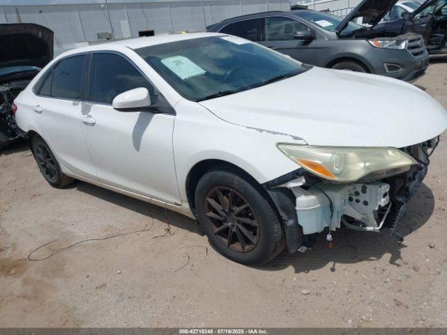  Salvage Toyota Camry