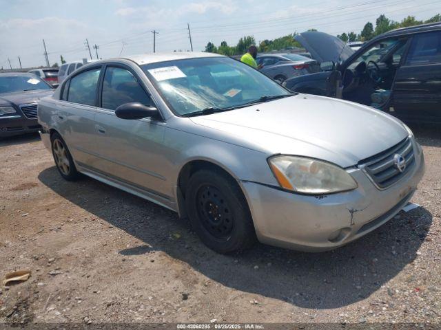  Salvage Nissan Altima