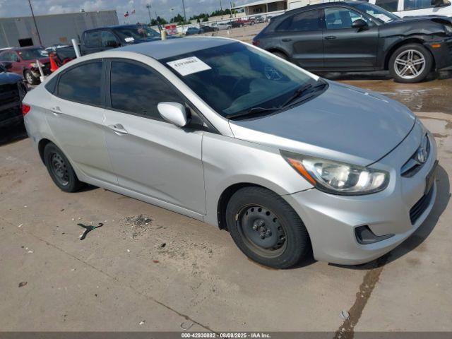  Salvage Hyundai ACCENT