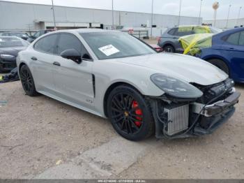  Salvage Porsche Panamera