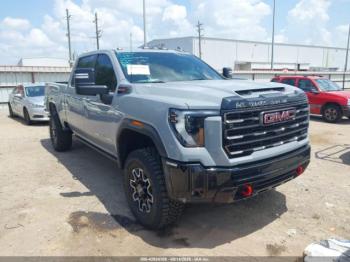  Salvage General Motors Sierra 2500HD