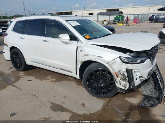  Salvage Cadillac XT6