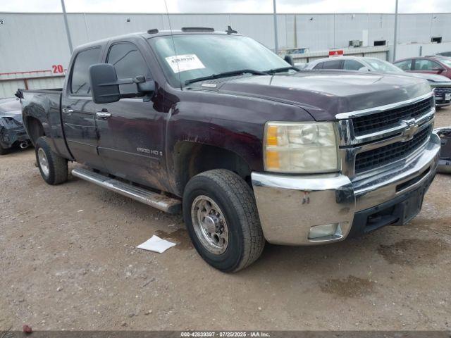  Salvage Chevrolet Silverado 2500