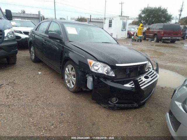  Salvage Toyota Avalon