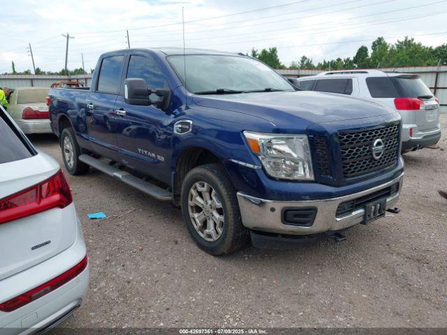  Salvage Nissan Titan