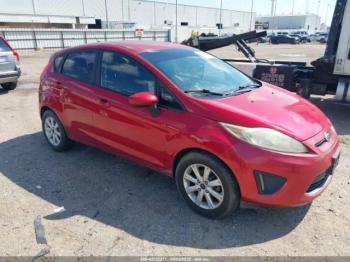  Salvage Ford Fiesta