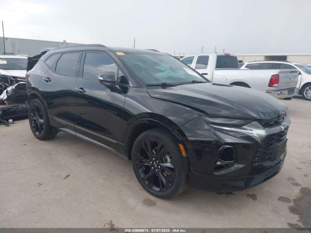  Salvage Chevrolet Blazer