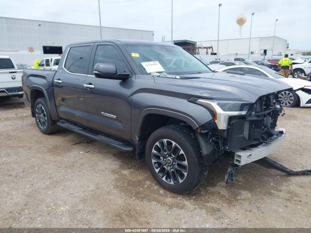  Salvage Toyota Tundra