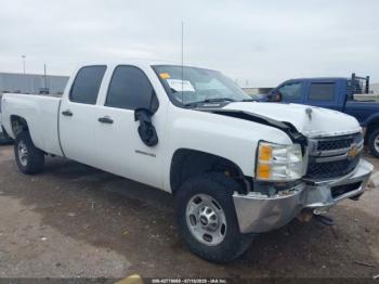  Salvage Chevrolet Silverado 2500