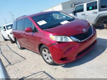  Salvage Toyota Sienna