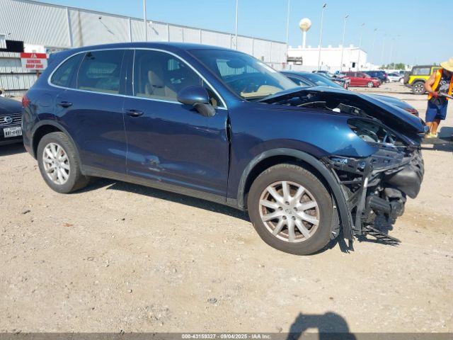  Salvage Porsche Cayenne