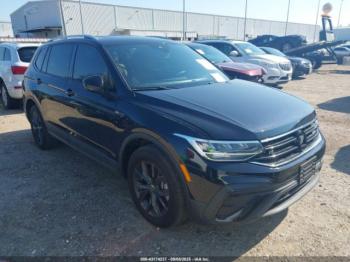  Salvage Volkswagen Tiguan