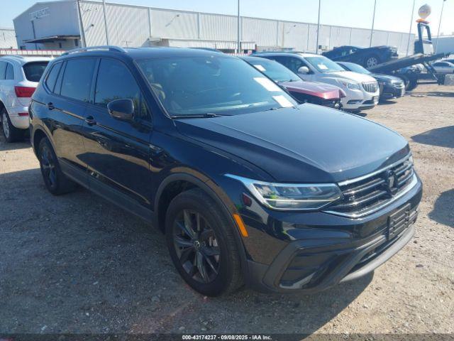  Salvage Volkswagen Tiguan