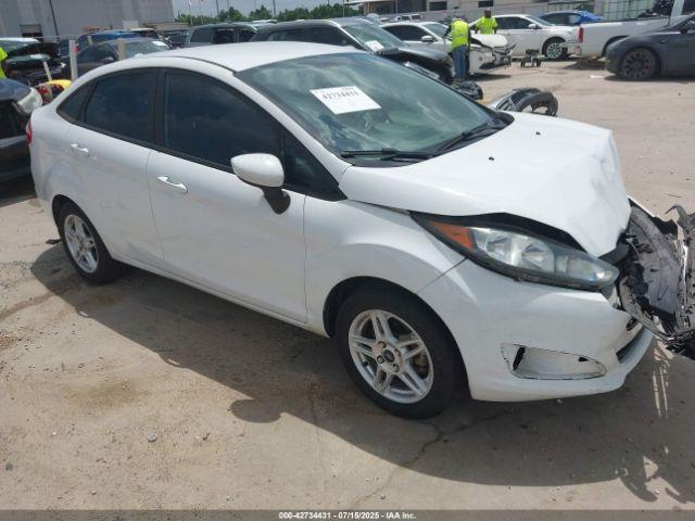  Salvage Ford Fiesta