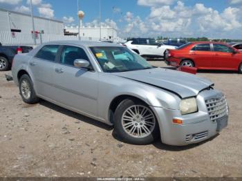 Salvage Chrysler 300