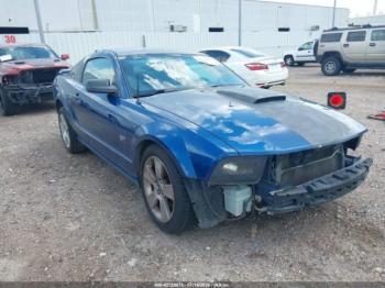  Salvage Ford Mustang
