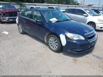  Salvage Chrysler 200