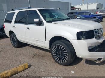  Salvage Lincoln Navigator