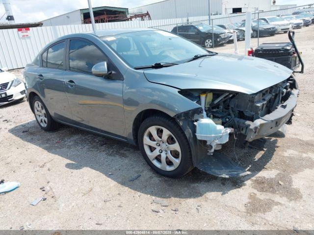 Salvage Mazda Mazda3