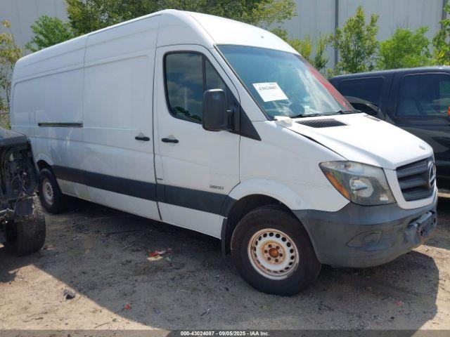  Salvage Mercedes-Benz Sprinter 2500